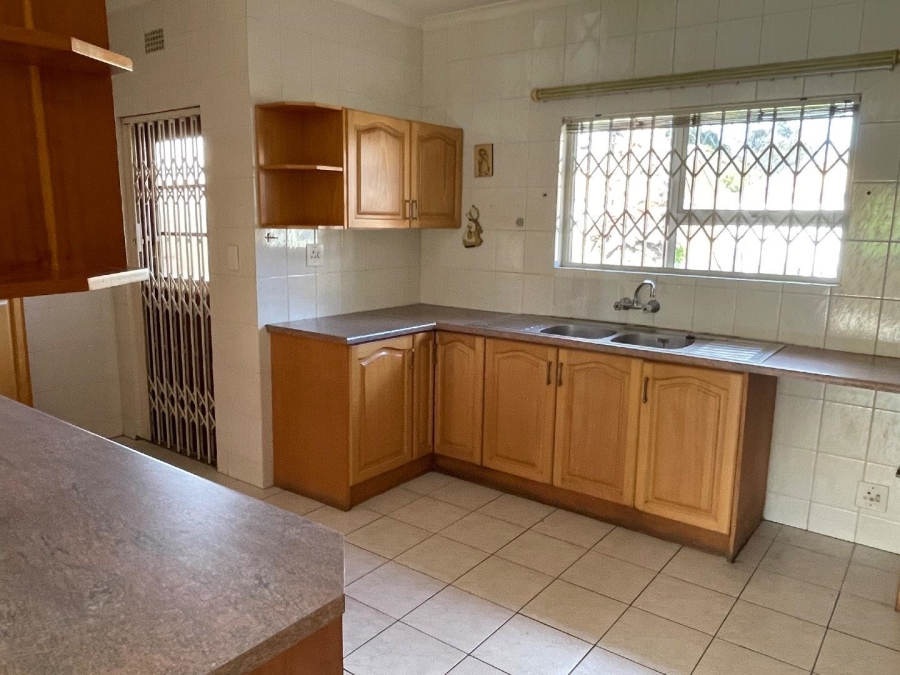To Let 2 Bedroom Property for Rent in Kenridge Western Cape